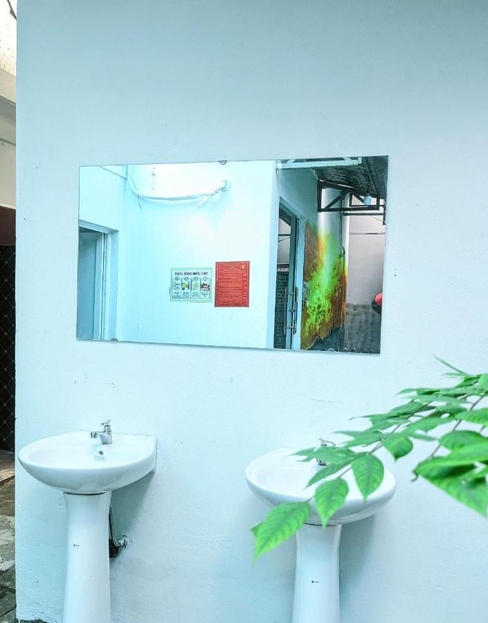 City Garden Hostel นิญบิ่ญ ภายนอก รูปภาพ