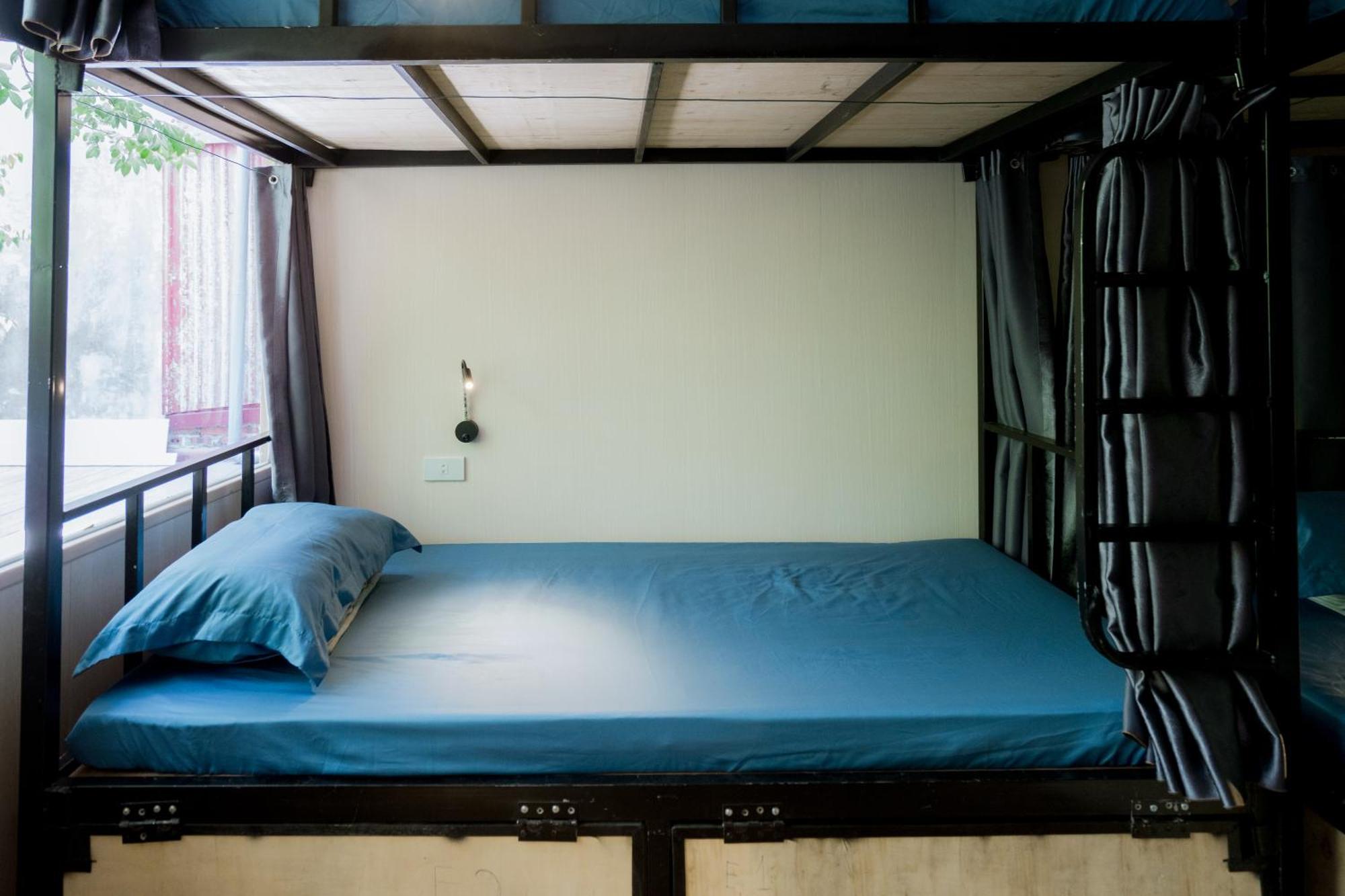 City Garden Hostel นิญบิ่ญ ภายนอก รูปภาพ