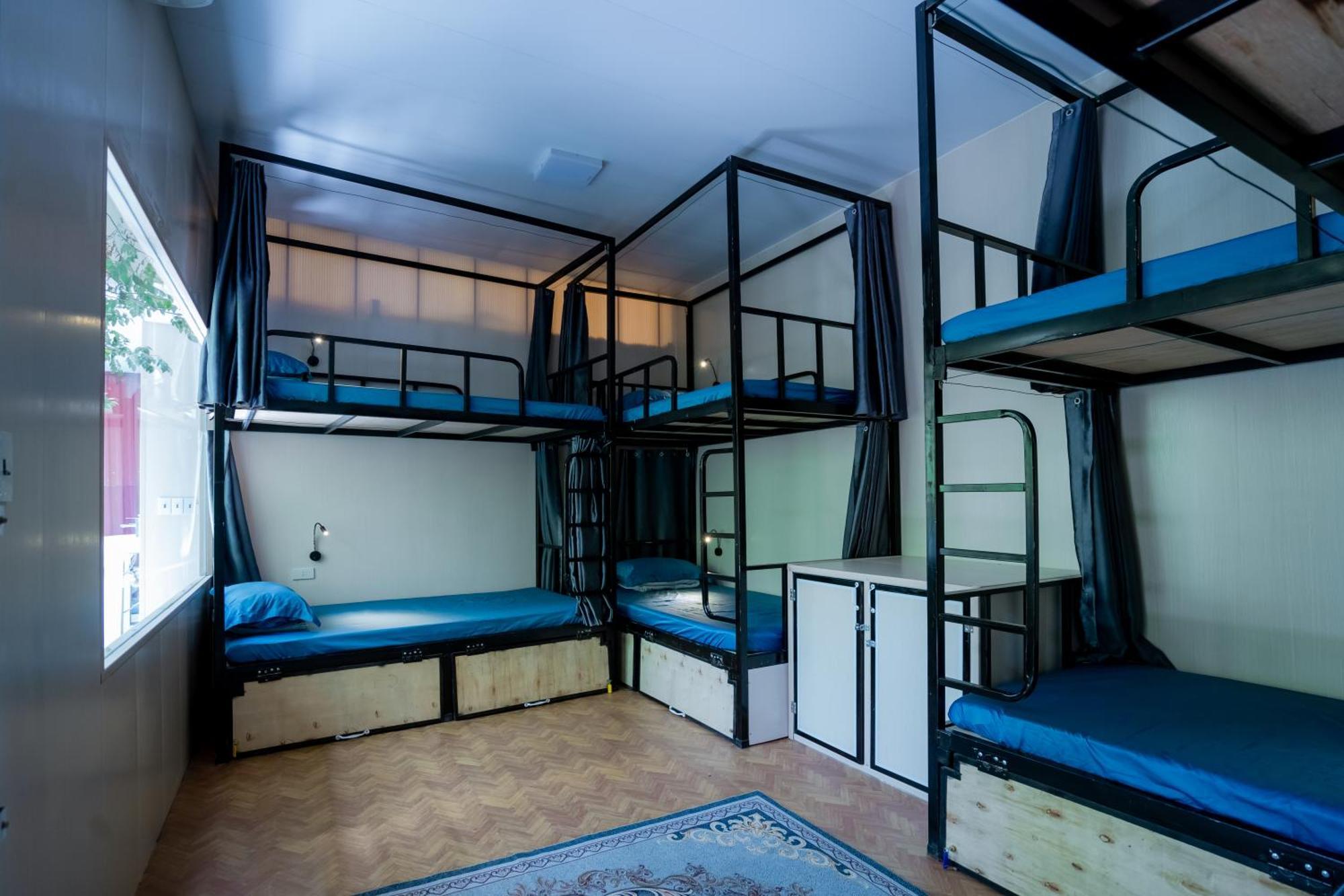 City Garden Hostel นิญบิ่ญ ภายนอก รูปภาพ