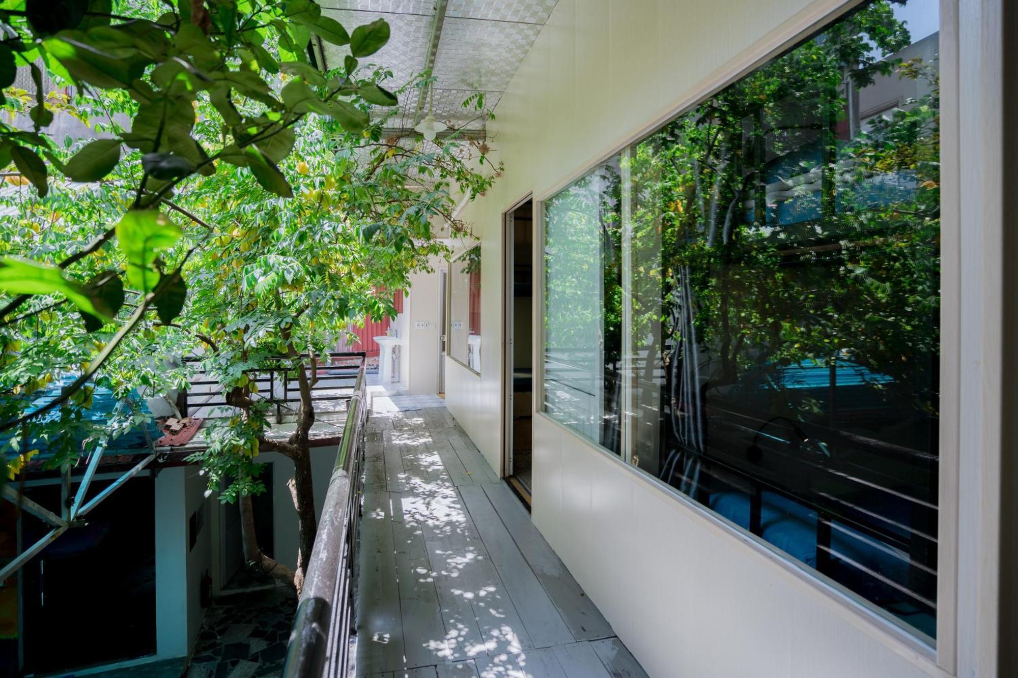 City Garden Hostel นิญบิ่ญ ภายนอก รูปภาพ
